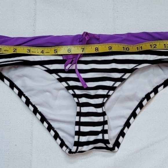 Reebok Sano Kerry Striped Contrast Waist Bikini Bottom Size Medium - Picture 4 of 8